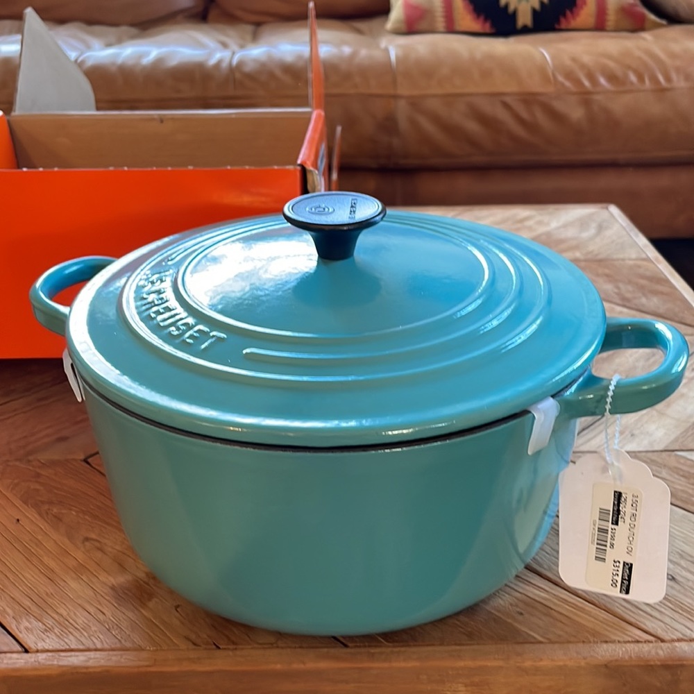 LE CREUSET 3.5quart RD Dutch oven